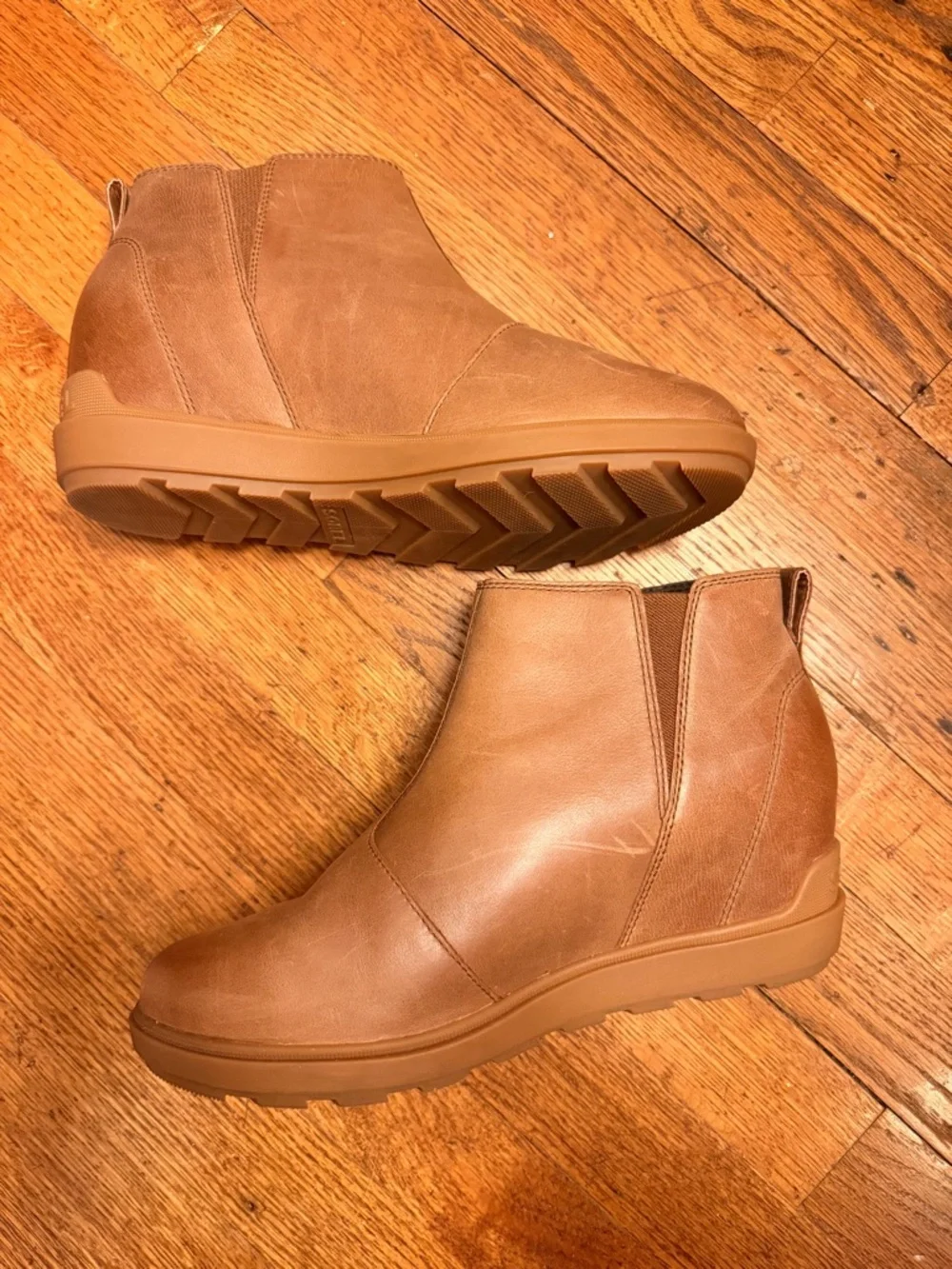 Sorel Women’s Brown Waterproof Leather Ankle Boots Size 10 Chelsea Zip